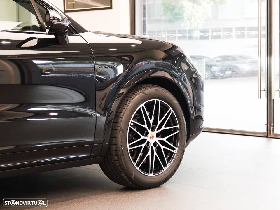 Porsche Cayenne E-Hybrid Black Edition - 9