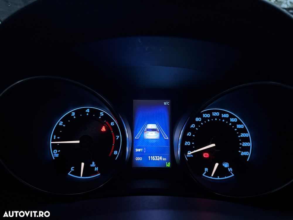 Toyota Auris 1.2 Turbo Edition S+ - 6