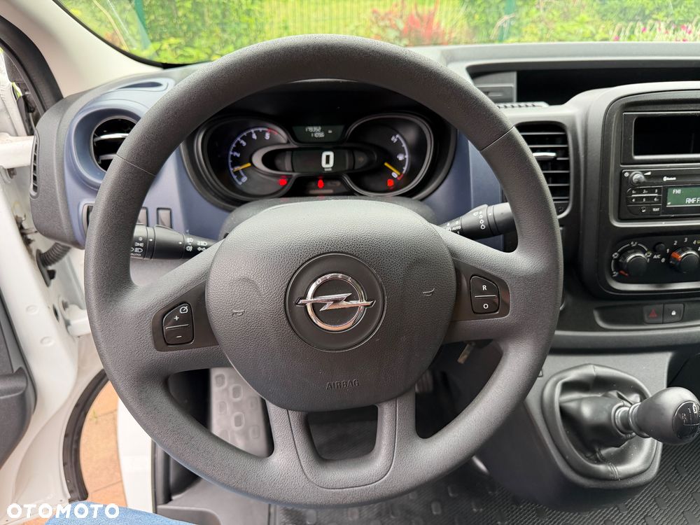 Opel VIVARO - 28
