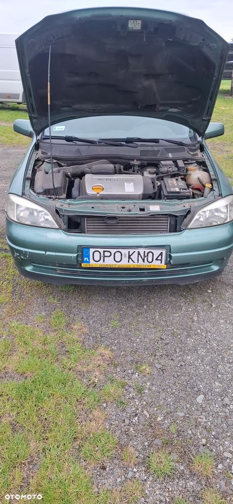 Opel Astra 1.4 16v GL - 5