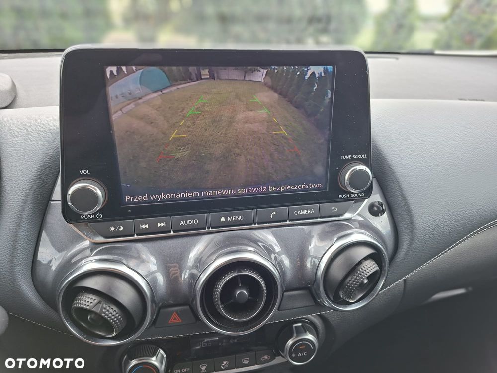 Nissan Juke 1.0 DIG-T DCT Acenta - 24