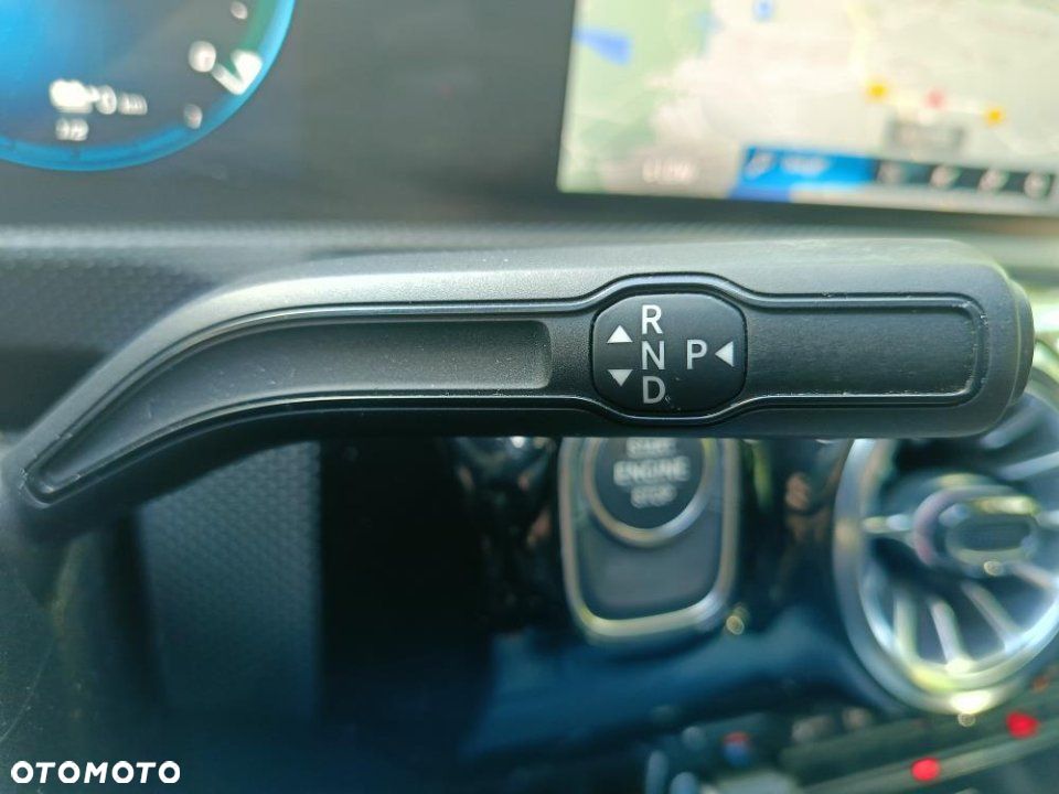 Mercedes-Benz CLA - 17