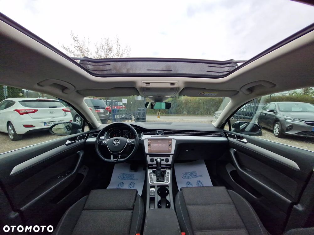 Volkswagen Passat 2.0 TDI BMT Highline DSG7 - 27
