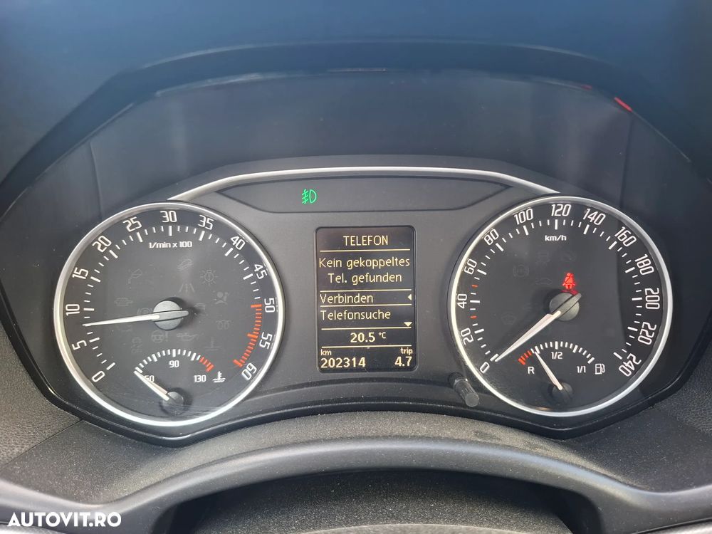 Skoda Octavia 1.6 TDI ELEGANCE - 13