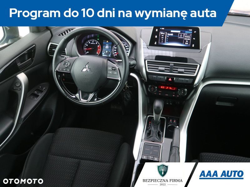 Mitsubishi Eclipse Cross - 9