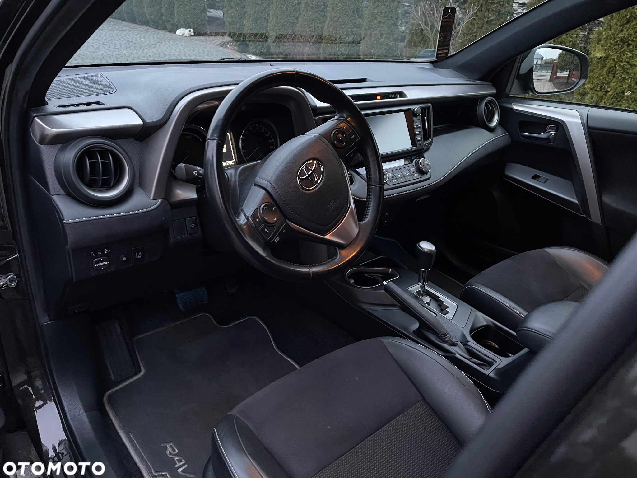 Toyota RAV4 Hybrid Prestige 4x4 - 25