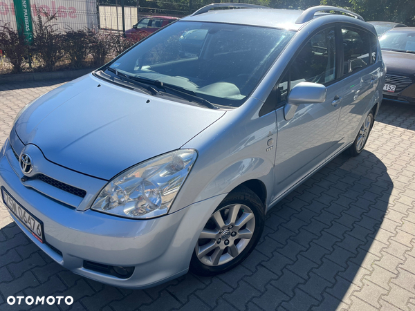 Toyota Corolla Verso 1.8 Prestige + 7os MM