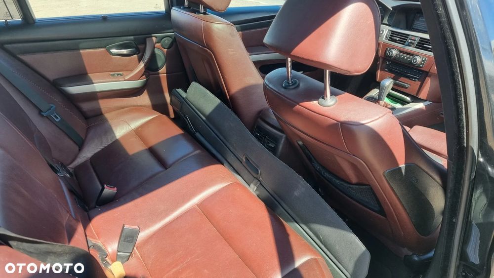 BMW Seria 3 - 23