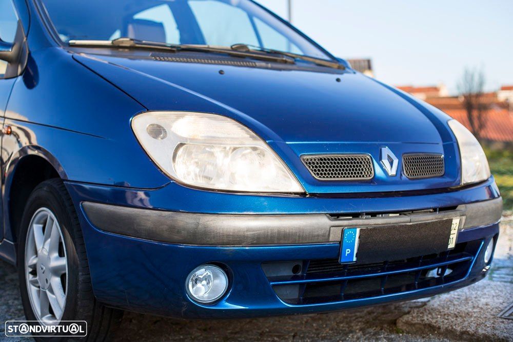 Renault Scénic 1.4 16V Conquest - 9