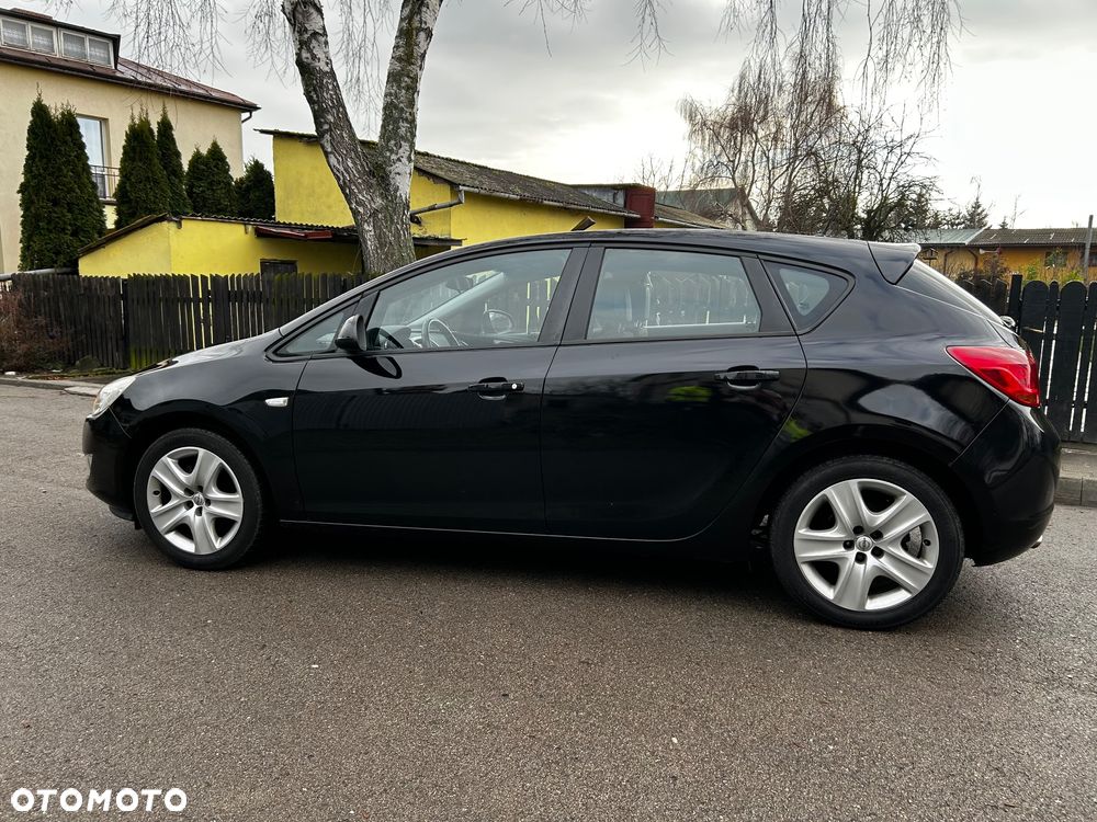 Opel Astra 1.4 Turbo Edition - 4