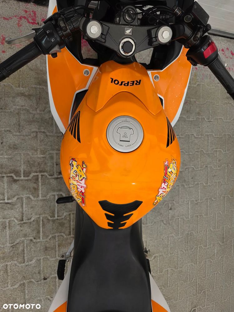 Honda CBR - 24