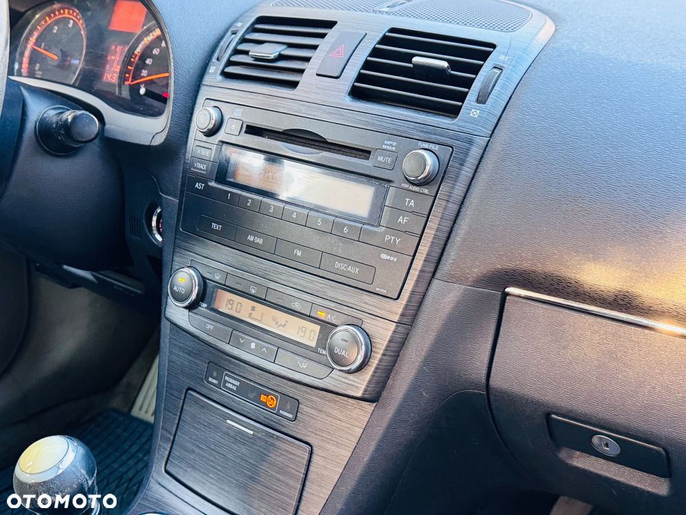 Toyota Avensis 2.0 D-4D Sol plus - 31