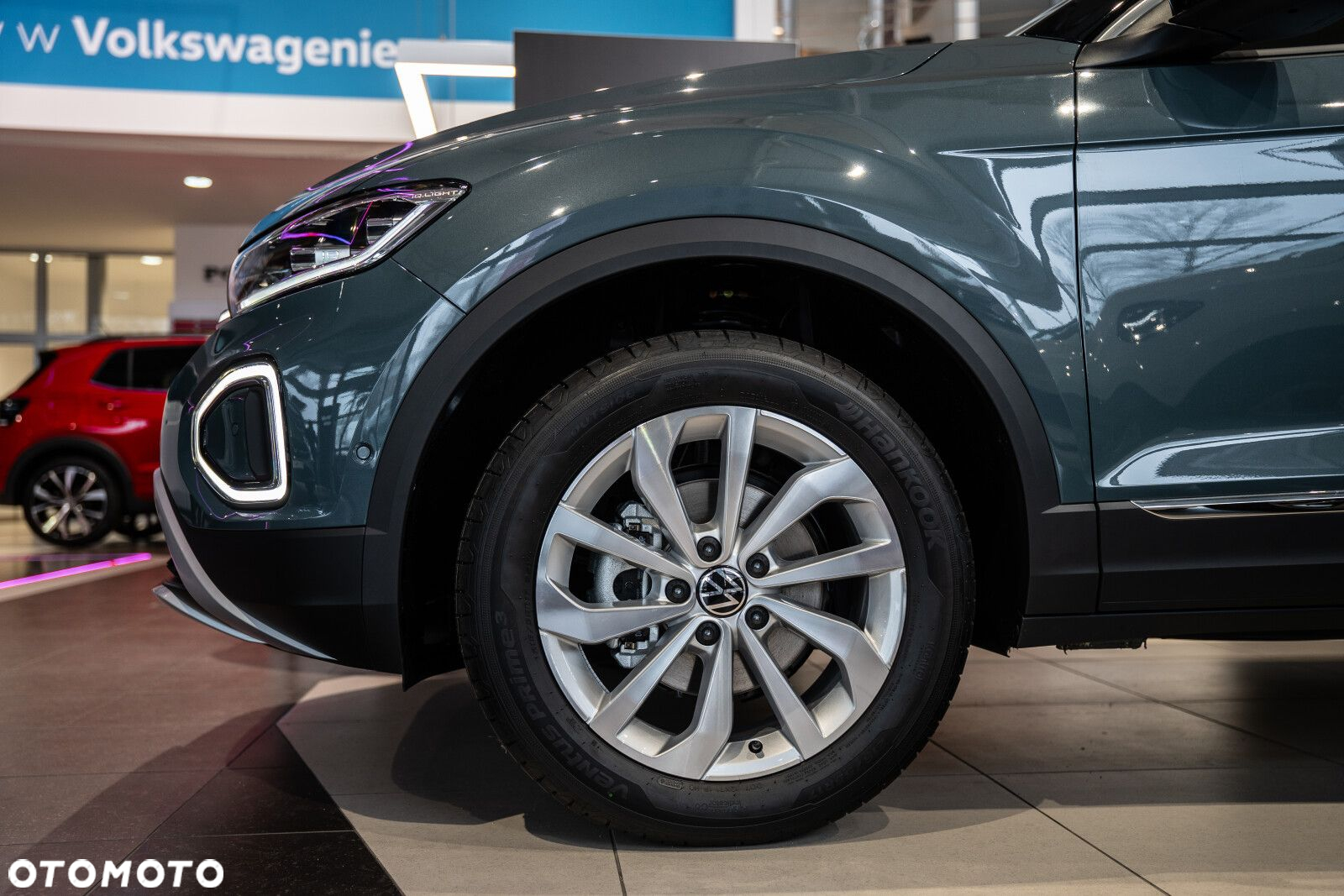 Volkswagen T-Roc - 5