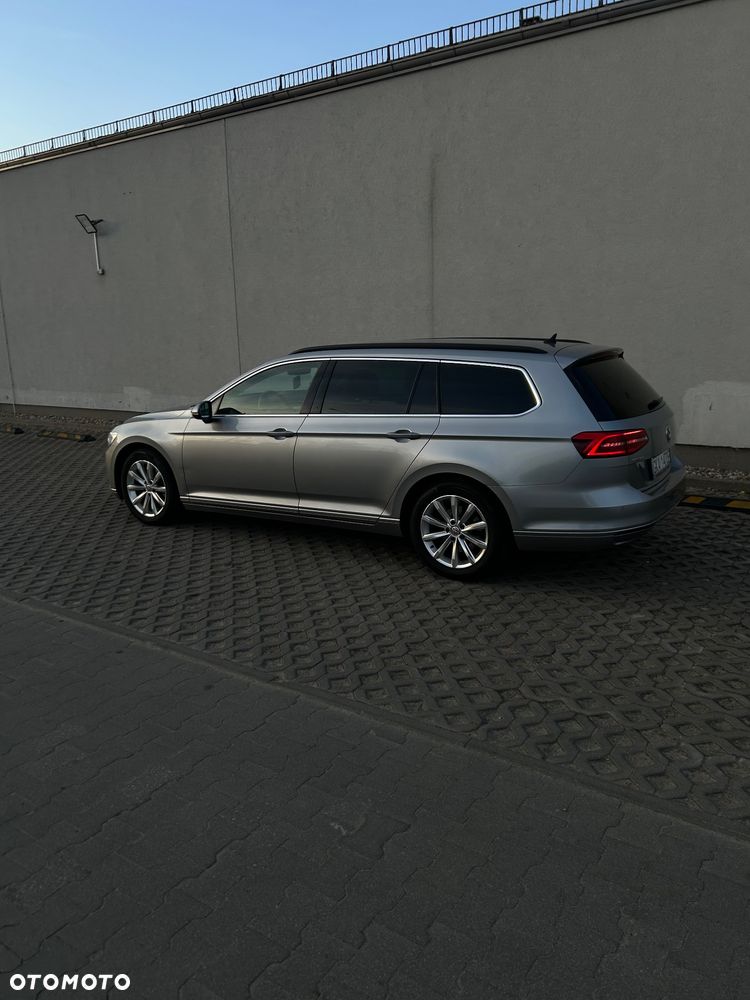 Volkswagen Passat 2.0 TDI SCR DSG Comfortline - 11