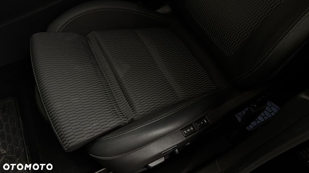 Opel Insignia 2.0 CDTI Business Elegance S&S - 12