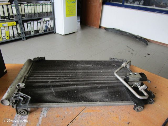 Radiador AC 88450051 TOYOTA AVENSIS 2004 2.0D4D USADO - 2