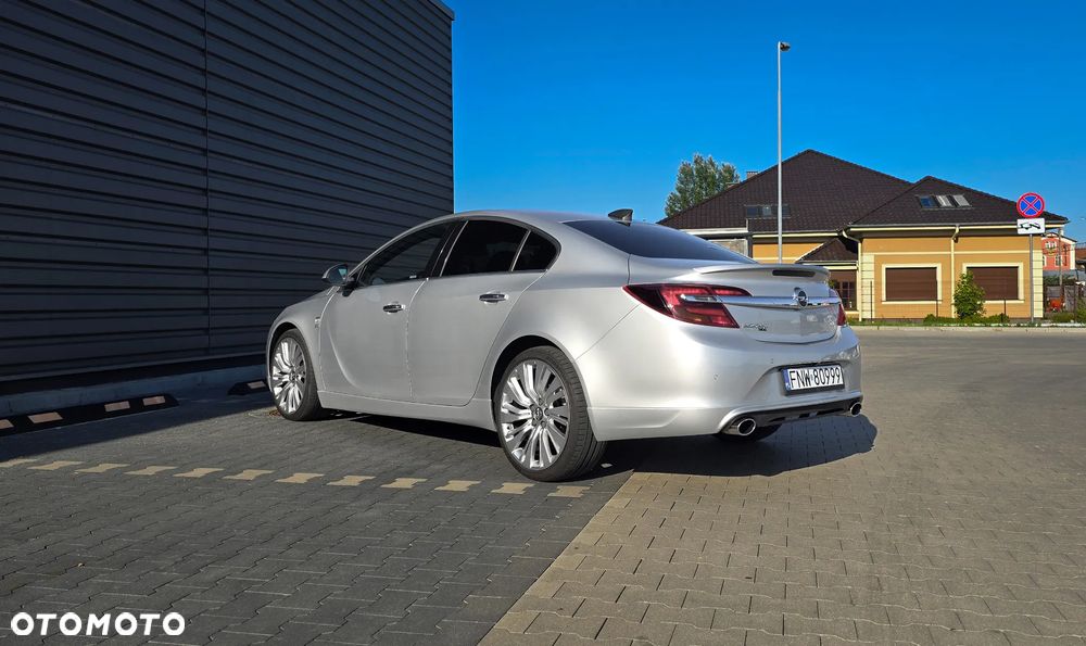 Opel Insignia - 2