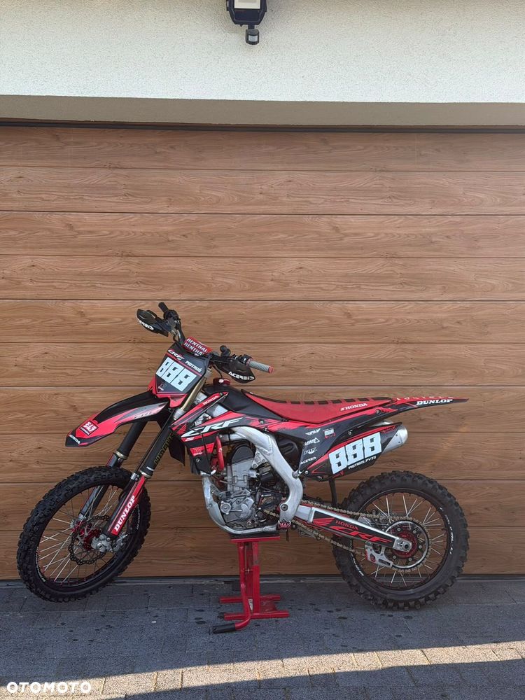Honda CRF - 1