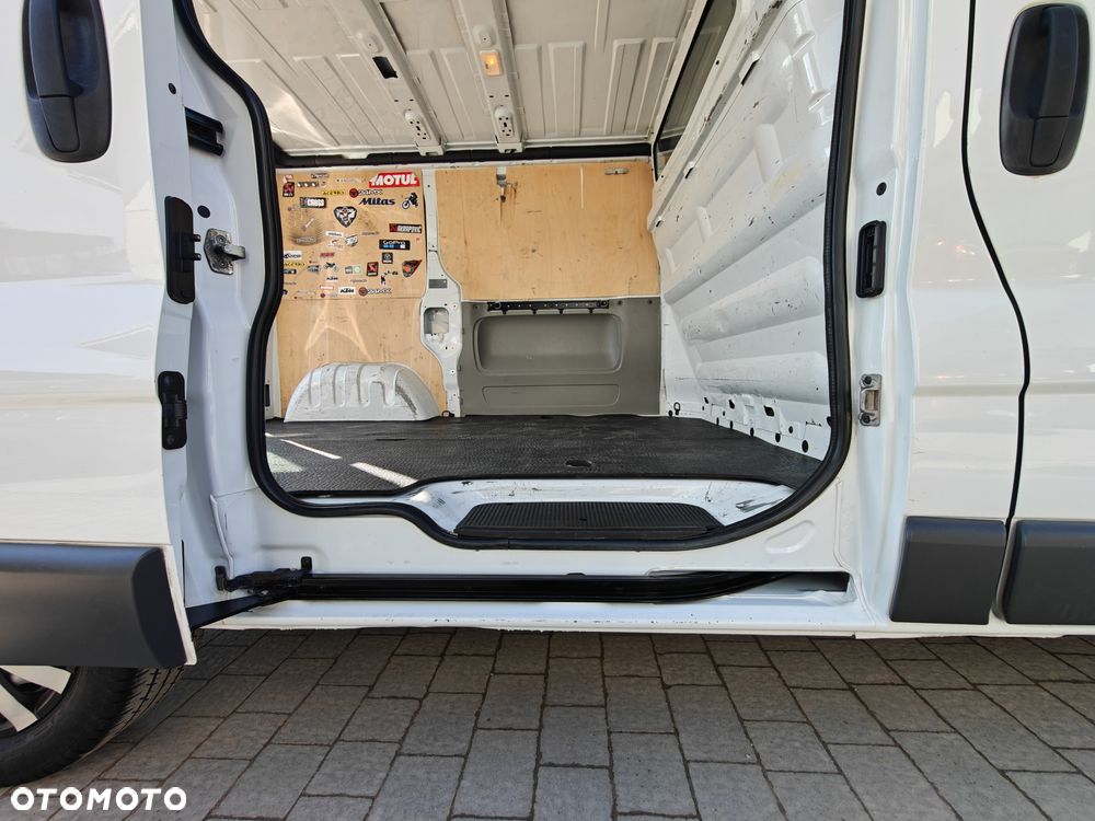 Opel Vivaro - 7