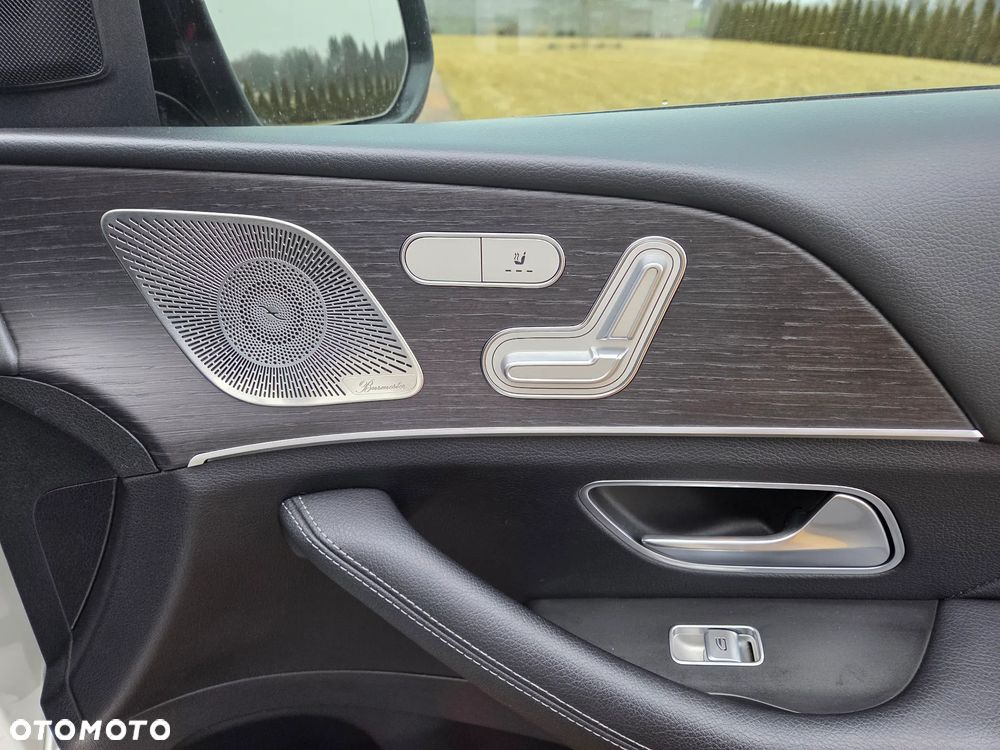 Mercedes-Benz GLE 300 d 4-Matic - 24