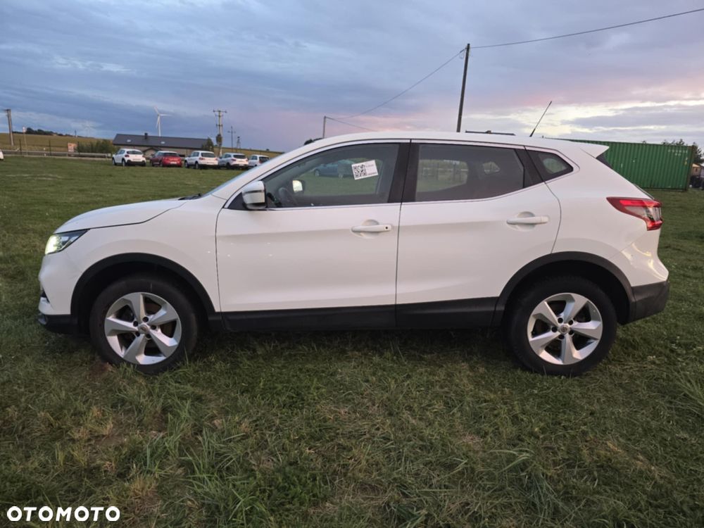 Nissan Qashqai 1.6 dCi N-Connecta - 3