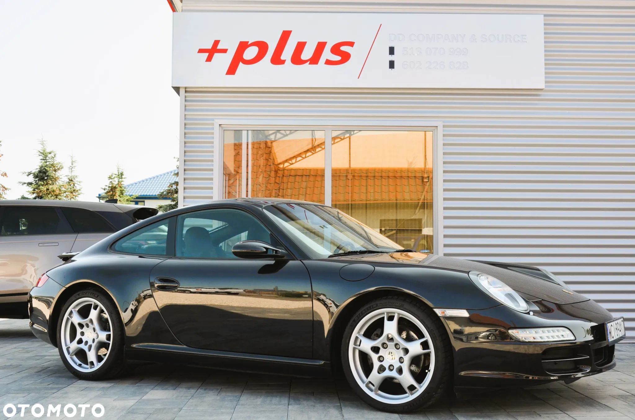 Porsche 911 Carrera Tiptronic S - 1