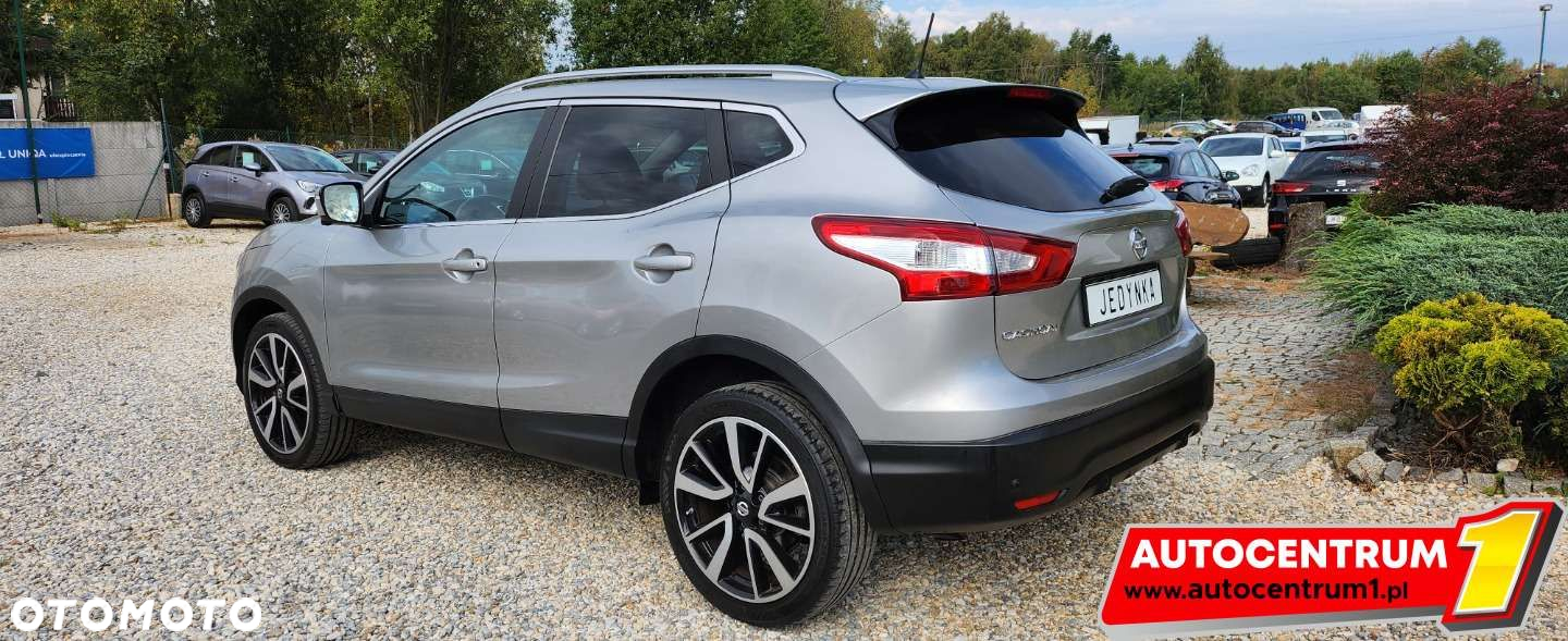 Nissan Qashqai - 15