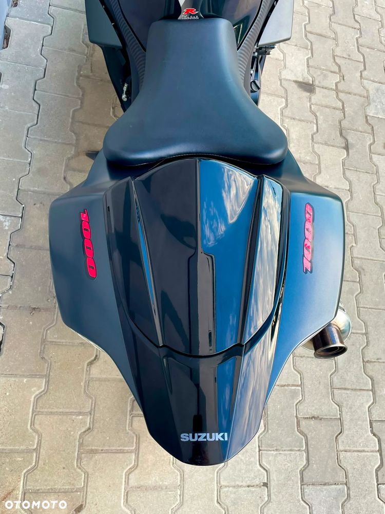Suzuki GSX - 20