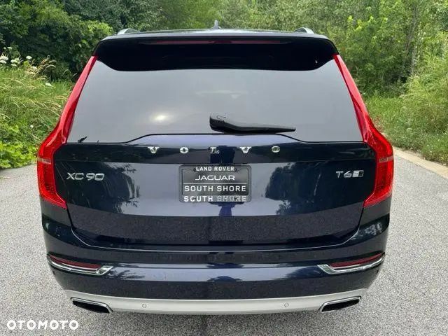 Volvo XC 90 - 7