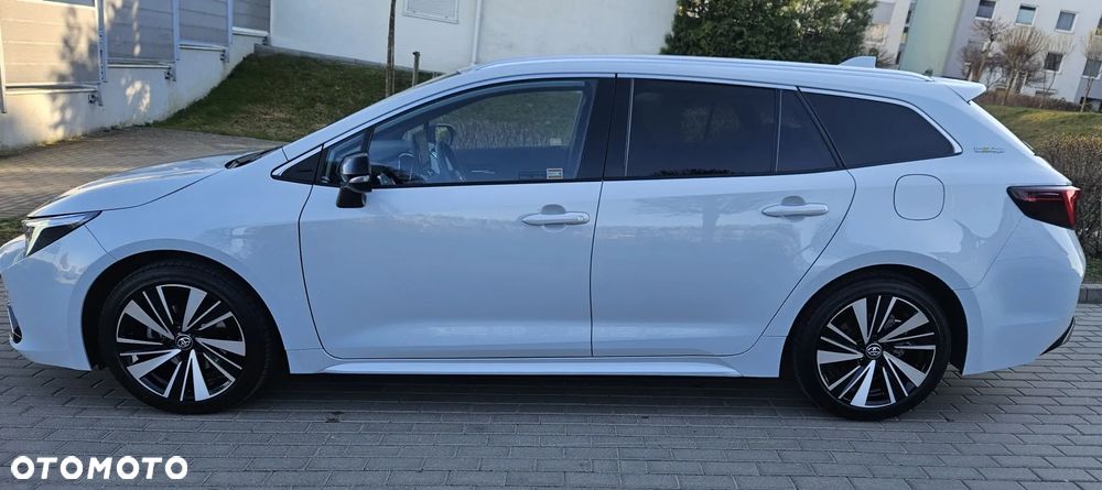 Toyota Corolla 1.8 Hybrid Tour de Pologne - 6