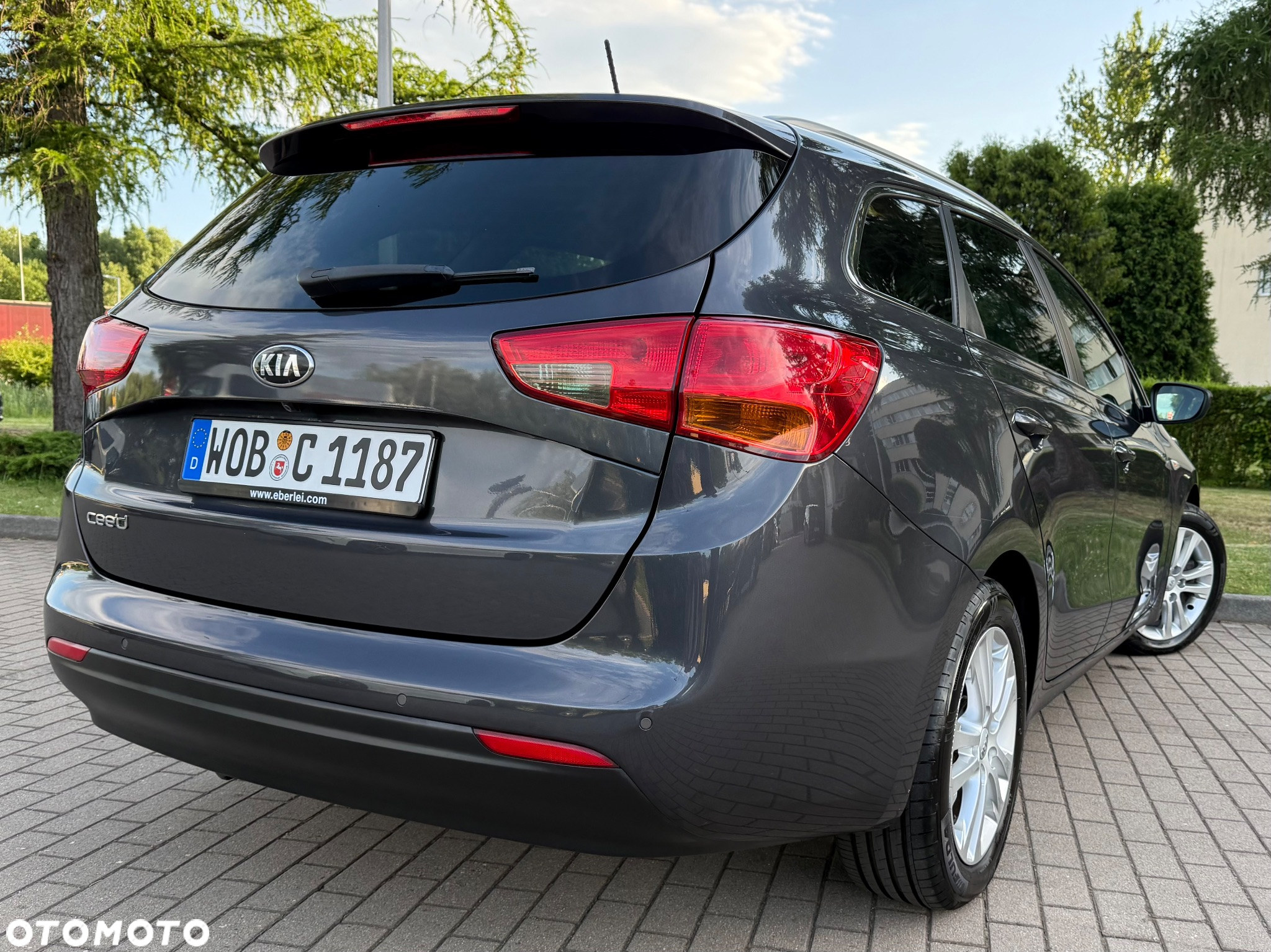 Kia Ceed 1.6 GDI Dream-Team Edition - 23