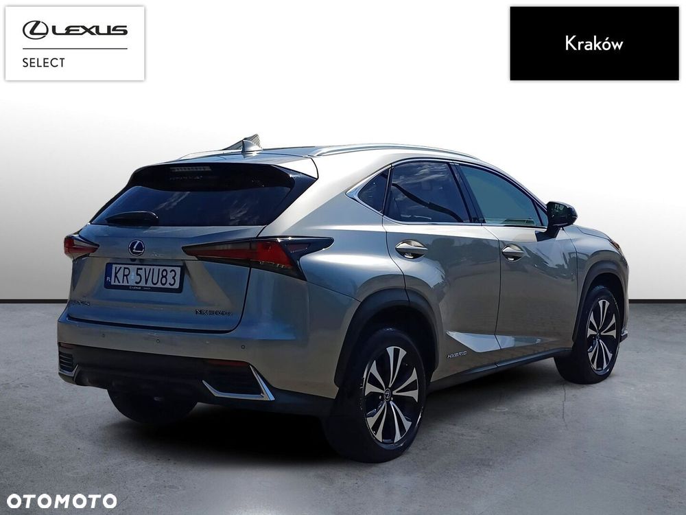 Lexus NX 300h F Impression AWD - 5