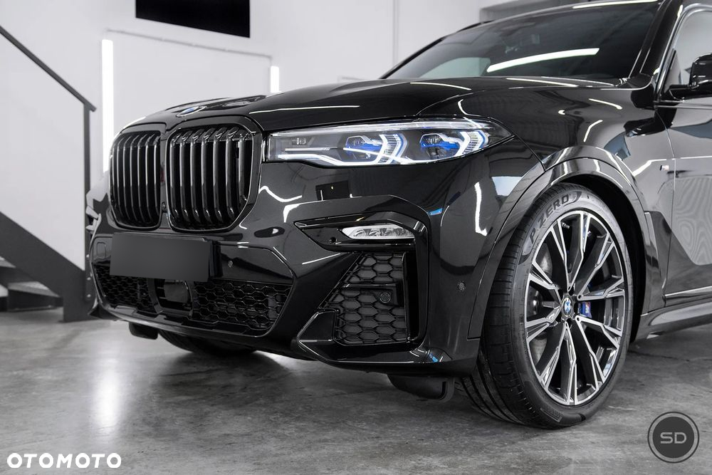BMW X7 M50i sport - 20