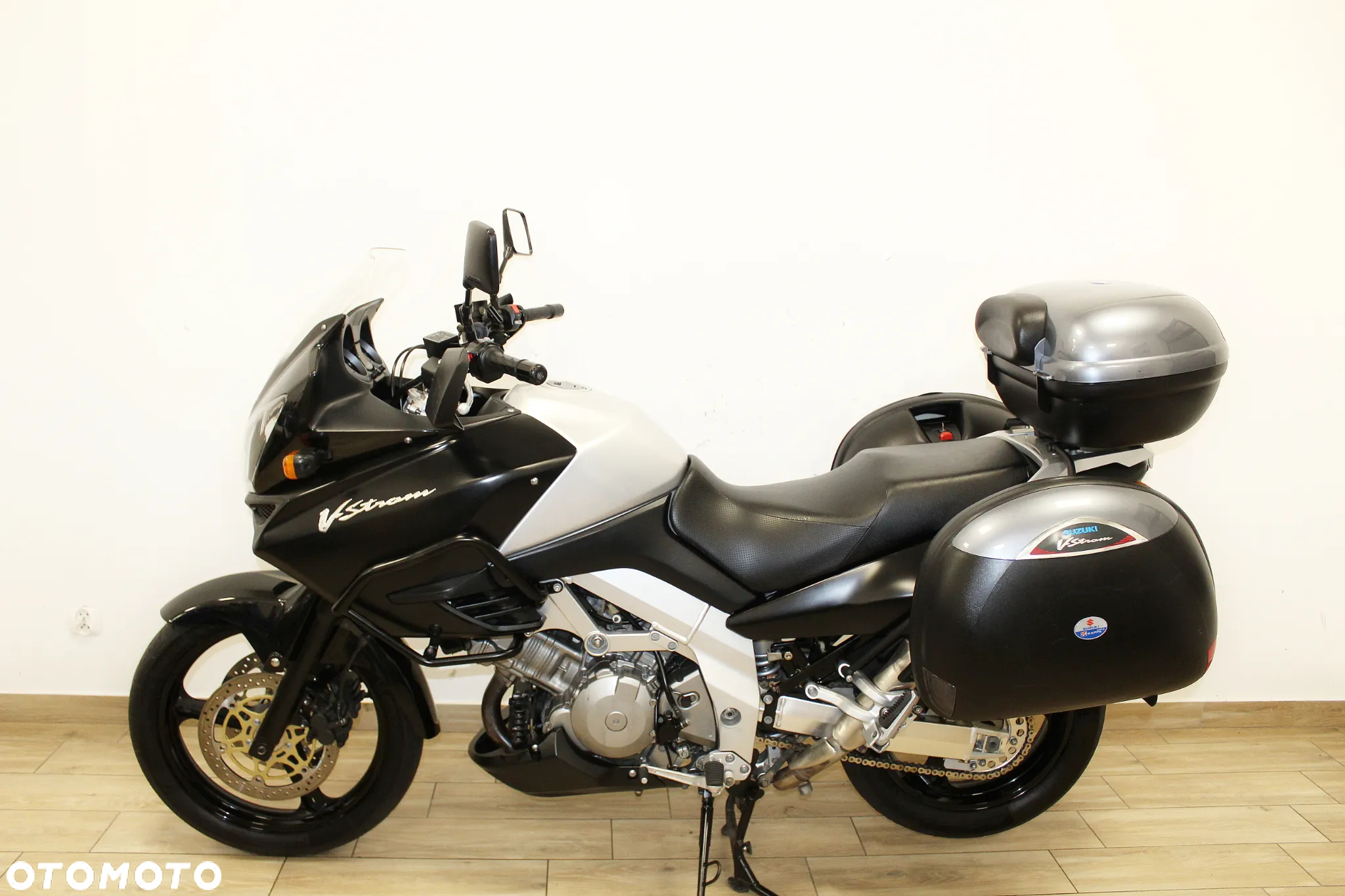 Suzuki V-STROM - 5