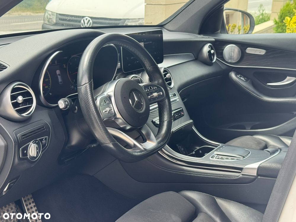 Mercedes-Benz GLC 220 d 4Matic 9G-TRONIC AMG Line - 14