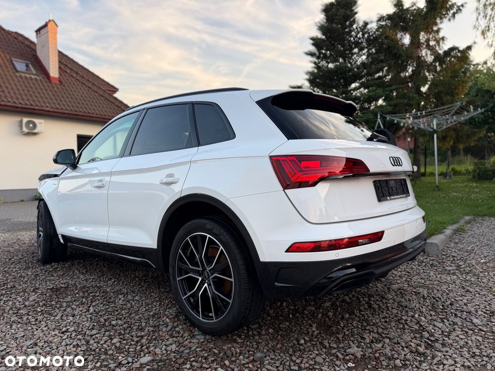 Audi Q5 40 TDI quattro S tronic S line - 24