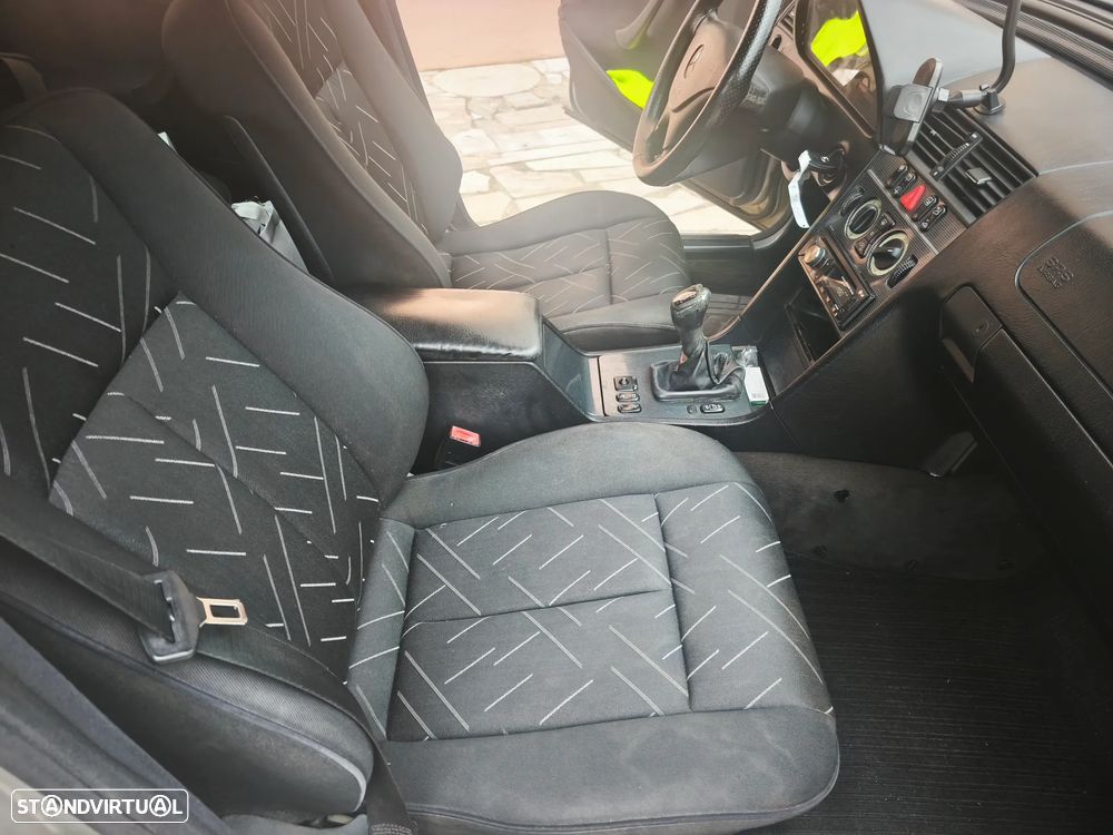 Mercedes-Benz C 220 CDI Sport - 12