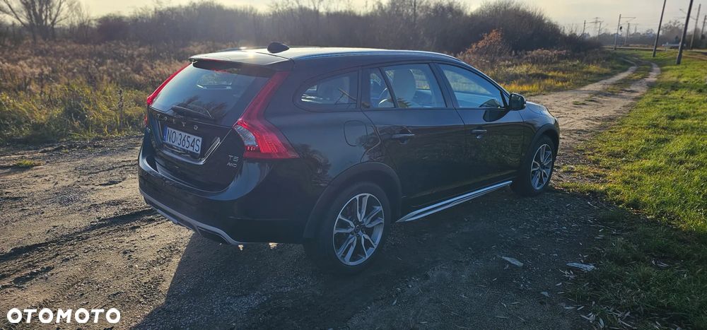 Volvo V60 T5 Drive-E Dynamic Edition (Momentum) - 29
