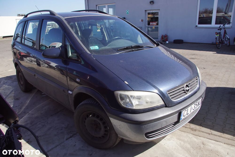 Auto na części - Opel Zafira A 1.8 16V 125 KM Z18XE F17 36U 2002R Silnik Skrzynia Drzwi Maska Zderzak Błotnik Klapa Klamka Lampa Lusterko Szyba Deska Kokpit Sterownik Moduł Czujnik Licznik Wyświetlacz Panel Kierownica - 7