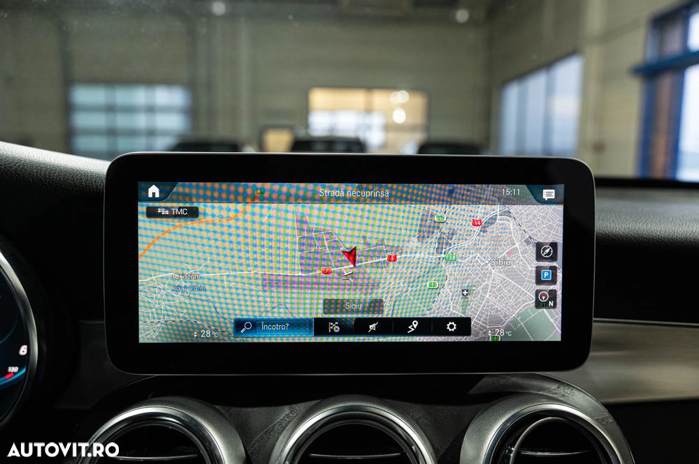 Mercedes-Benz GLC 220 d 4Matic 9G-TRONIC AMG Line - 20