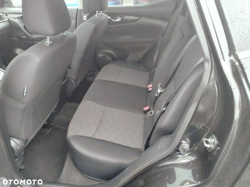 Nissan Qashqai 1.6 DIG-T N-Connecta - 12