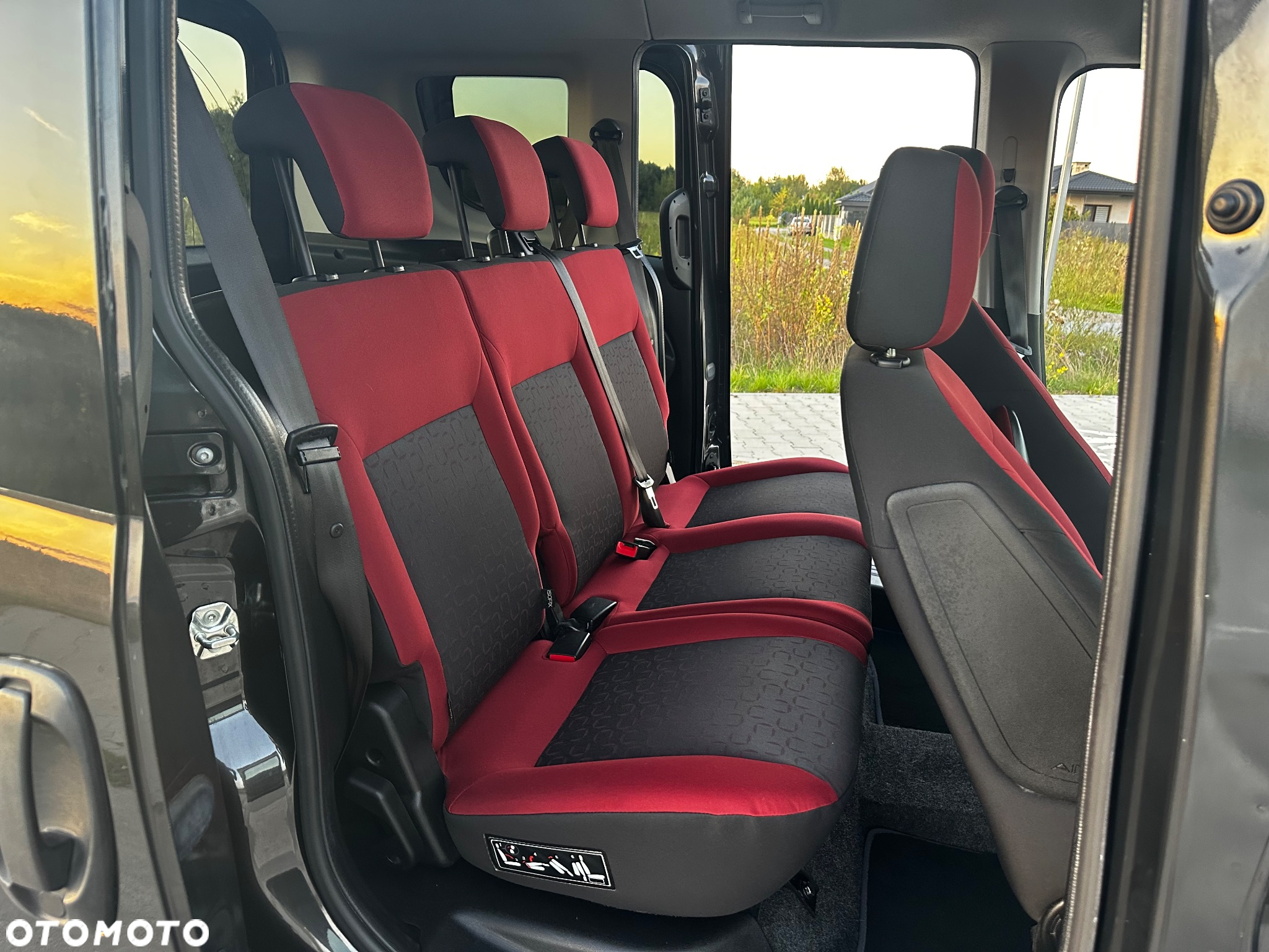 Fiat Doblo 1.4 T-Jet Dynamic - 14