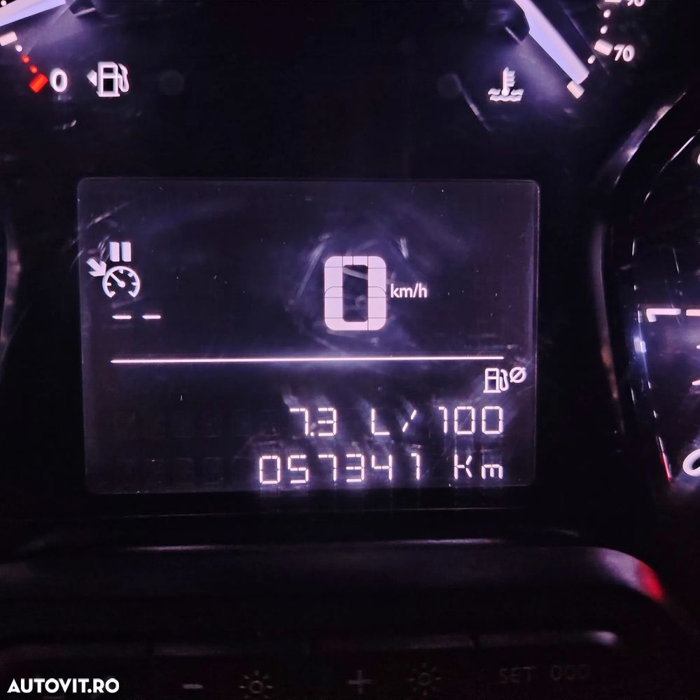 Opel Vivaro - 6