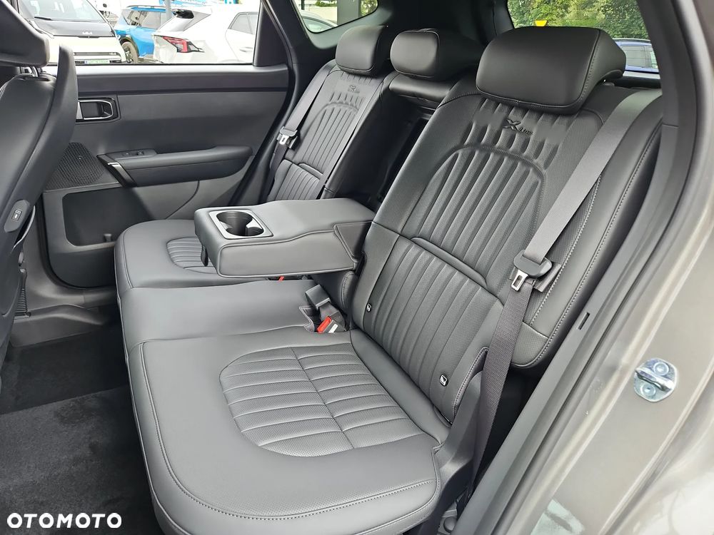 Kia Seltos 1.6 T-GDI X-Line DCT - 16