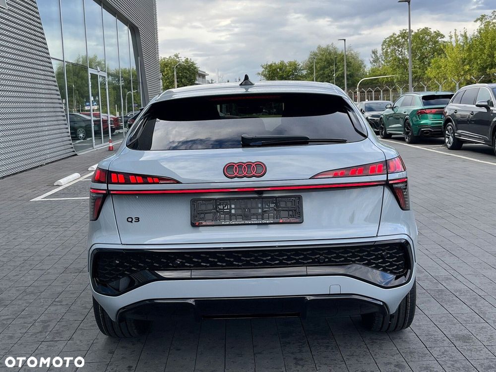 Audi Q3 Sportback - 24