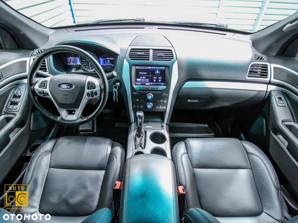 Ford Explorer - 5