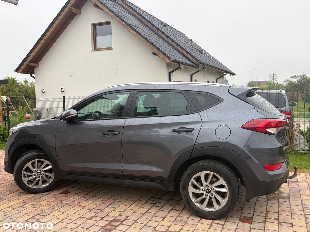Hyundai Tucson 1.6 GDI BlueDrive Comfort 2WD - 10