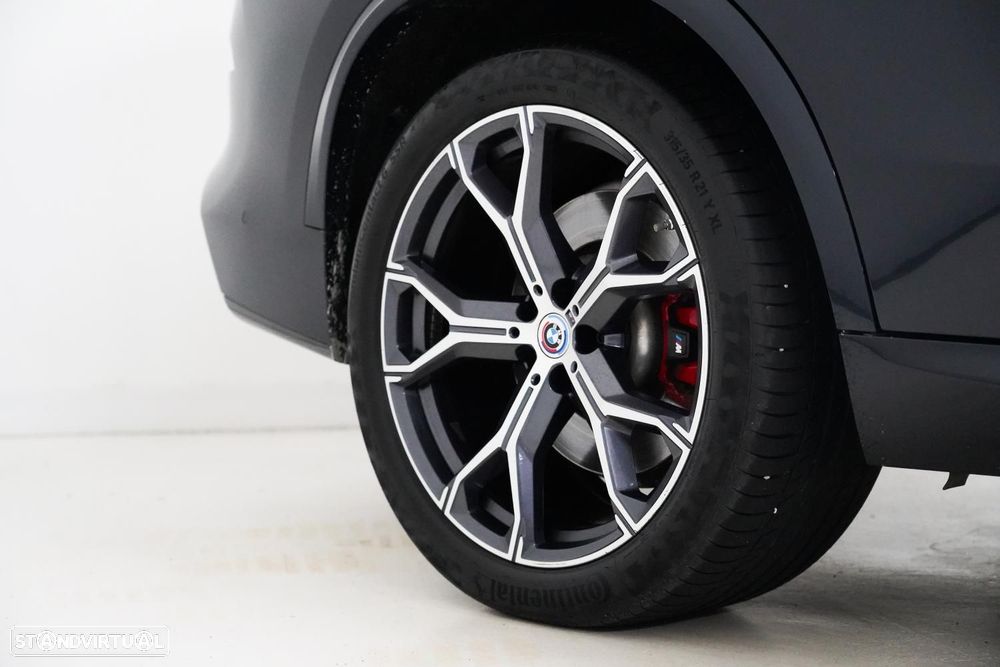 BMW X5 45 e xDrive Pack M 50 anos - 28