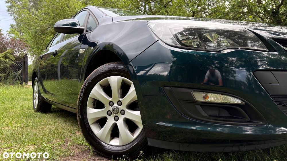 Opel Astra 1.6 Exklusiv - 8