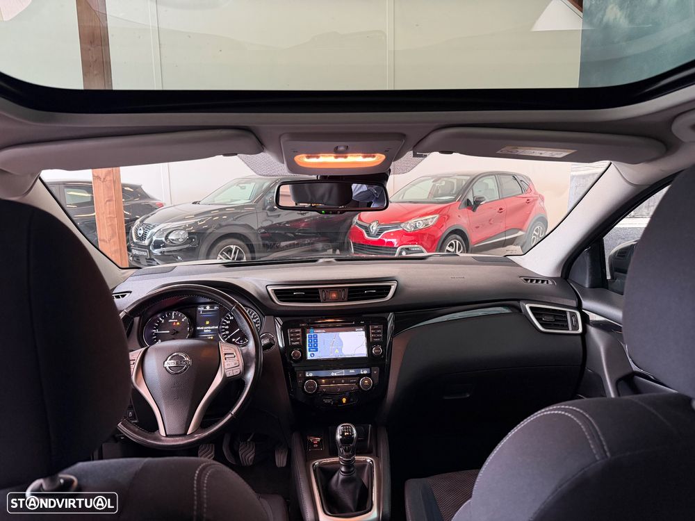 Nissan Qashqai 1.5 dCi N-Connecta 18 - 9